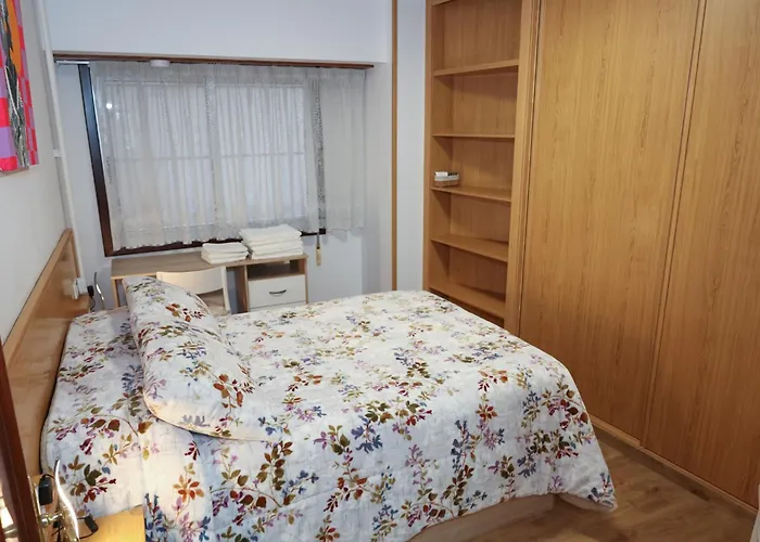 Centrico Exterior Amplio 110 M. * Santiago de Compostela